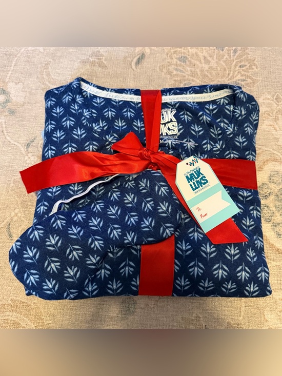 Muk Luks Other - MUK LUKS Women's Navy Leaf-Print 4 piece Pajama Set in Medium